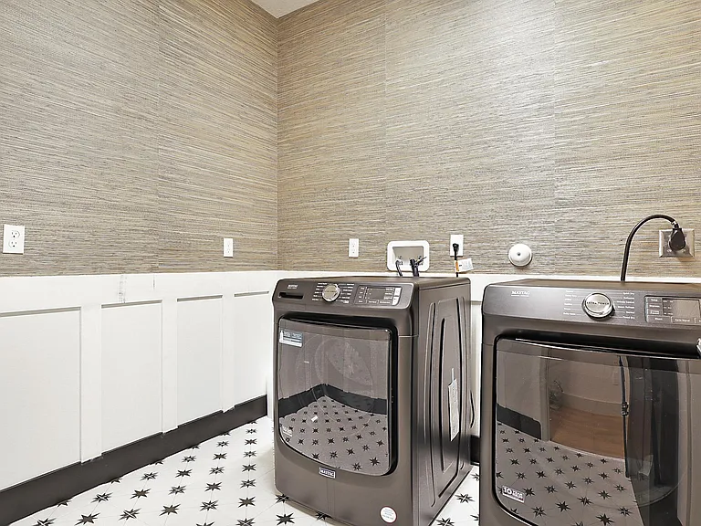 6151 Yerba Buena Ct — Photo 36