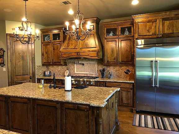 5th image of 6215 Burnham Cir