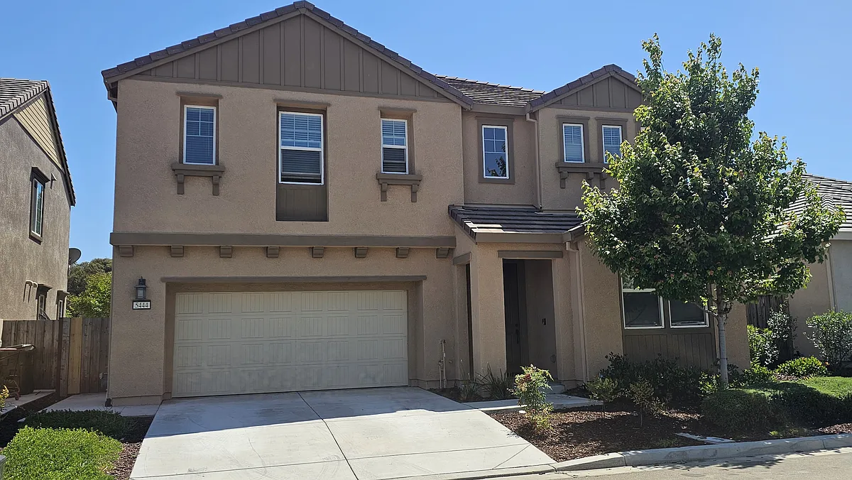 Building Photo - 5444 Gallier Loop