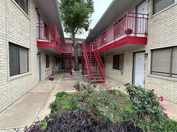 1410 Blalock Rd, Houston, TX
