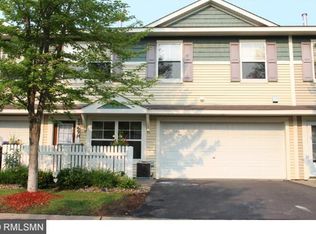 2469 H Dawes Pl, River Falls, WI 54022