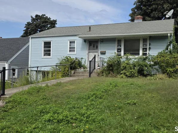35 Sunset Street, New London, CT 06320