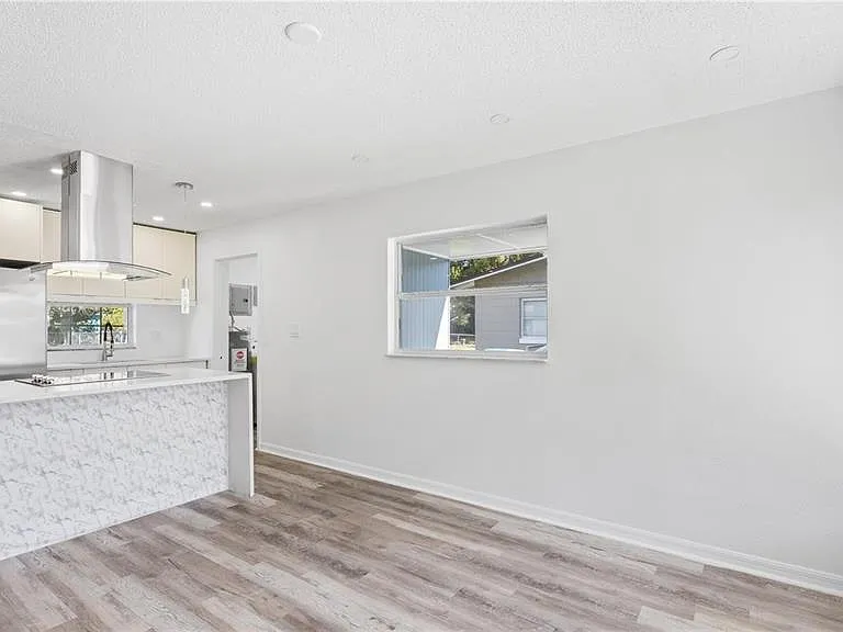 4447 Ivey Ct — Photo 9