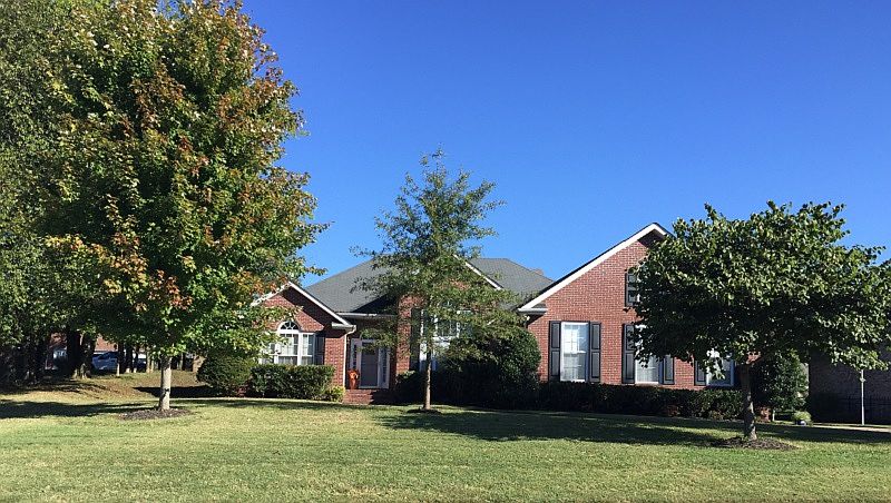 1st image of 2603 Hedgerow Ln