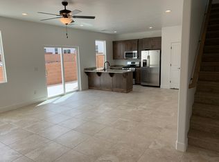 255 N 2480 W, Hurricane, UT 84737