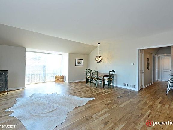 Living Room/Dining Room