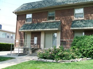 505 S 5th St, Champaign, IL 61820