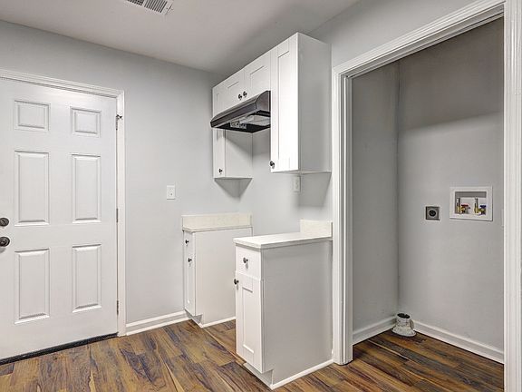 5th image of 1187 McDaniel St SW #B