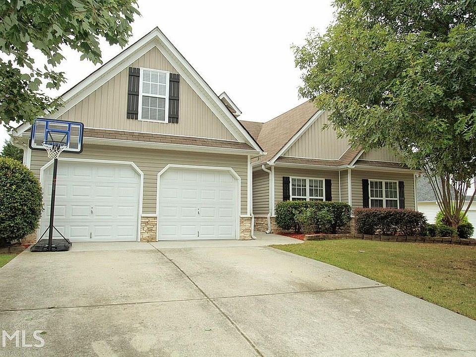 1st image of 2418 Radcliff Dr