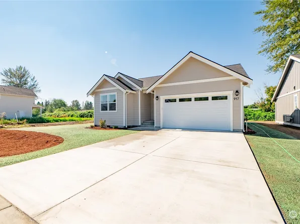 917 Crimson Court, Nooksack, WA 98276