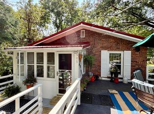 505 E Jefferson Ave, Fairfield, IA 52556