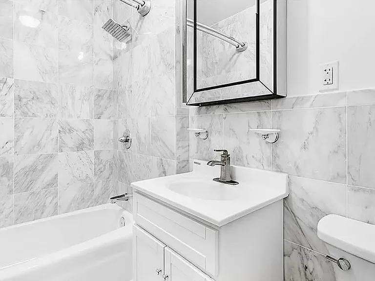 1665 York Ave #3B — Photo 6