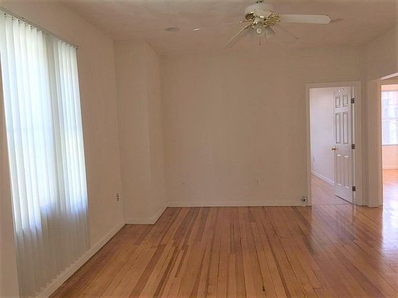 4th image of 111 Yale St #111