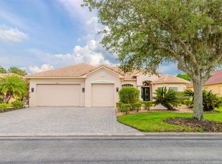 537 Montage Ln, Poinciana, FL 34759
