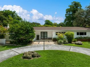 12401 SW 68th Ct, Pinecrest, FL 33156