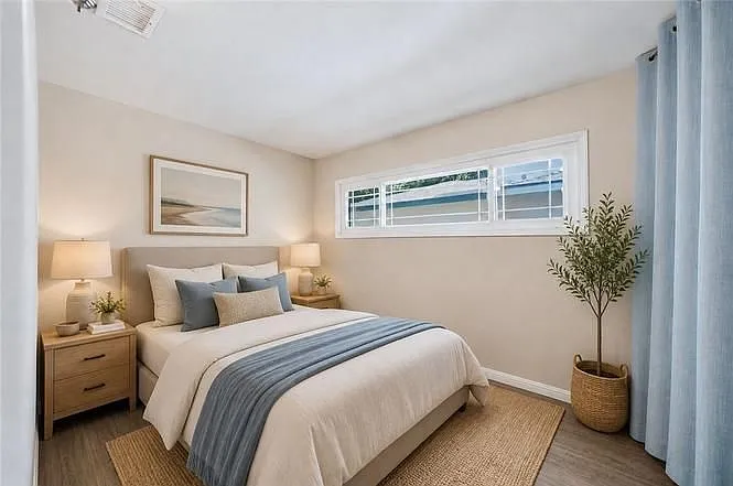 4869 Serrano Pl — Photo 12