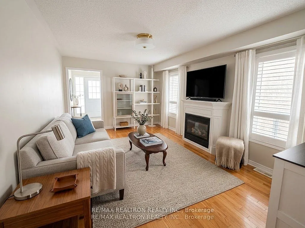 3 bed, $3,400 — Photo 3