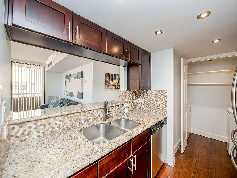3525 Sage Rd #710 — Photo 11