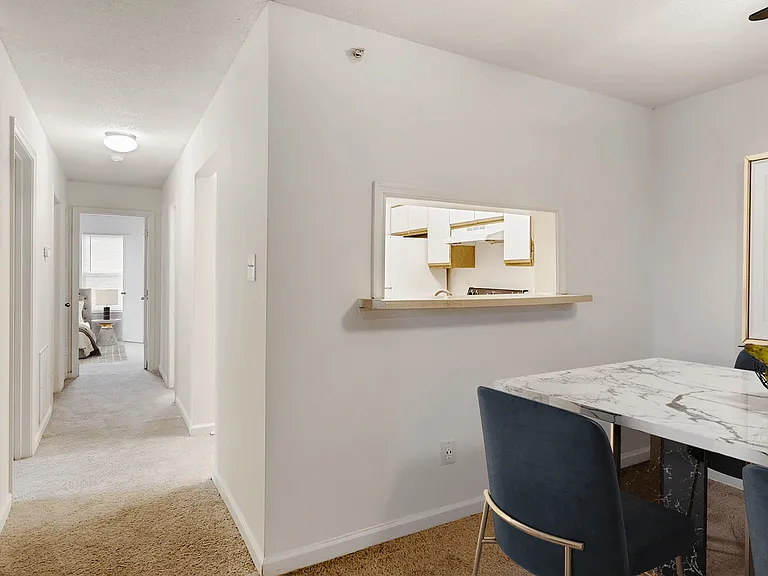 Genito Glen Apartments — Photo 14