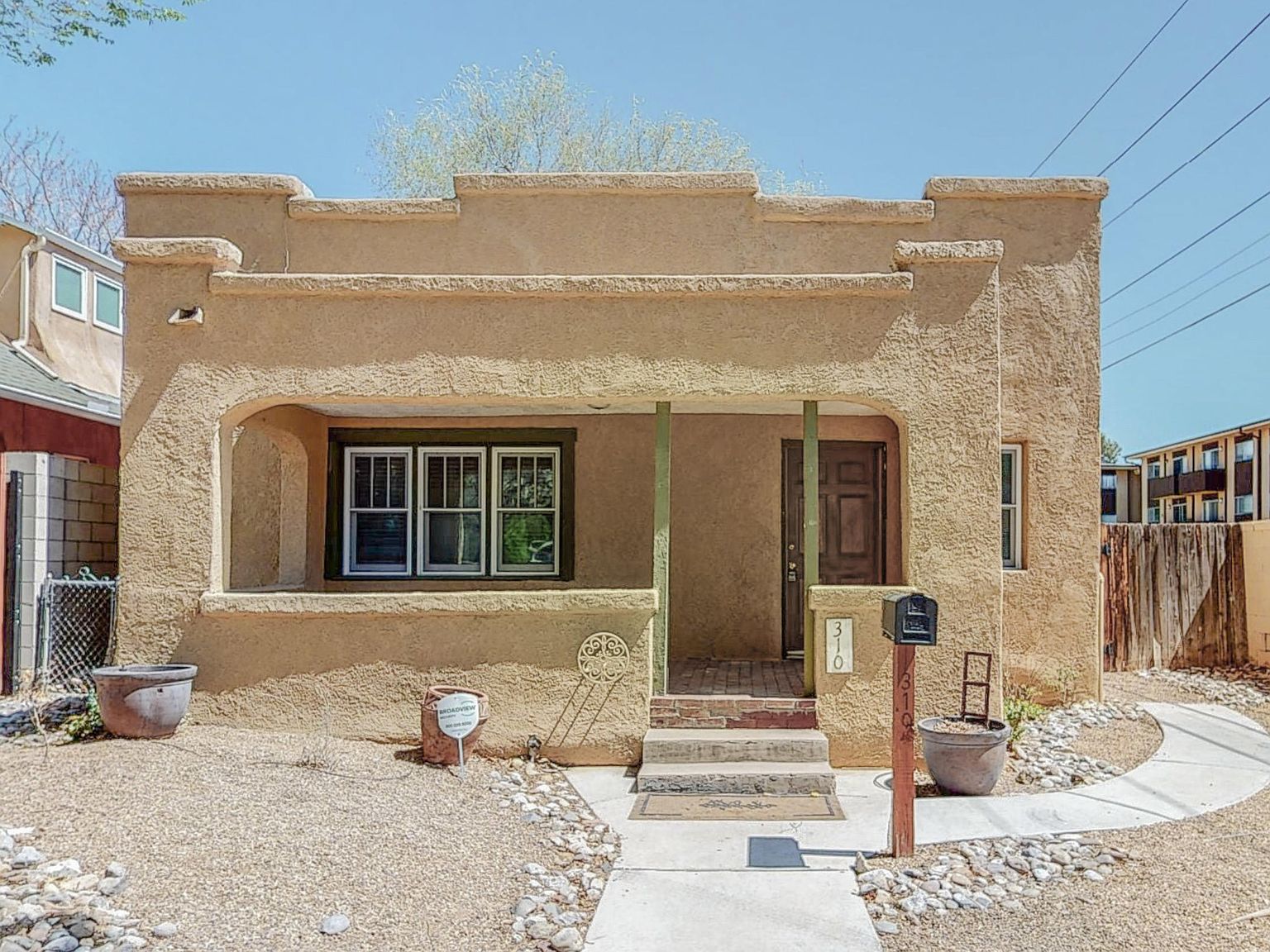 310 10th St Nw Albuquerque Nm 87102 Zillow