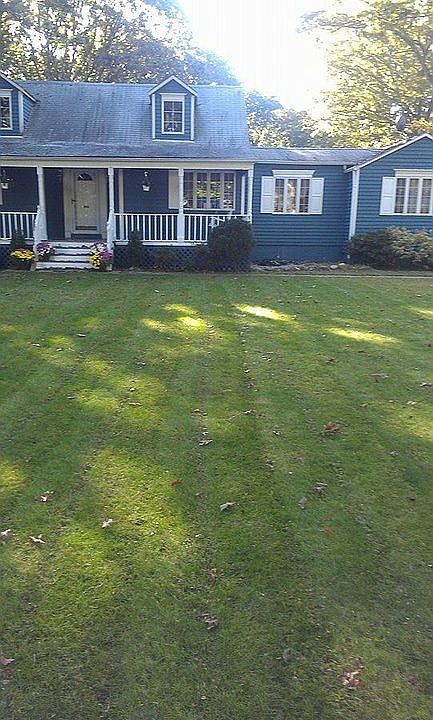 1st image of 155 Oak Ave