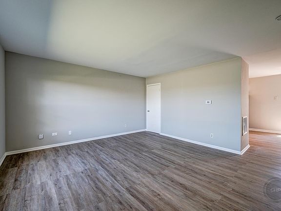3rd image of 390 New Indian Trail Ct