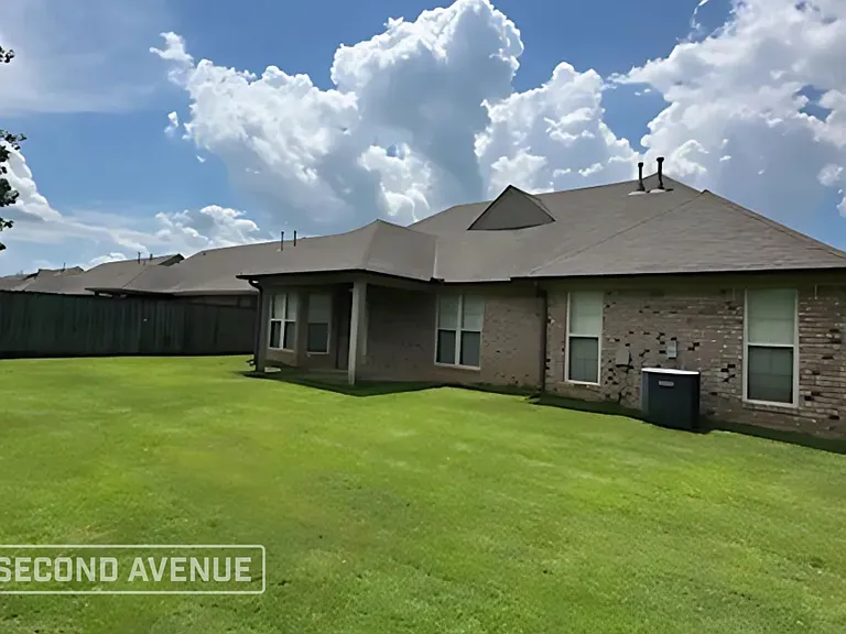 8948 Smith Ranch Dr — Photo 9