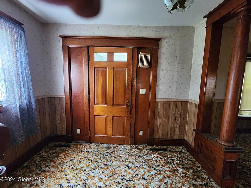 3rd image of 2805 Consaul Road
