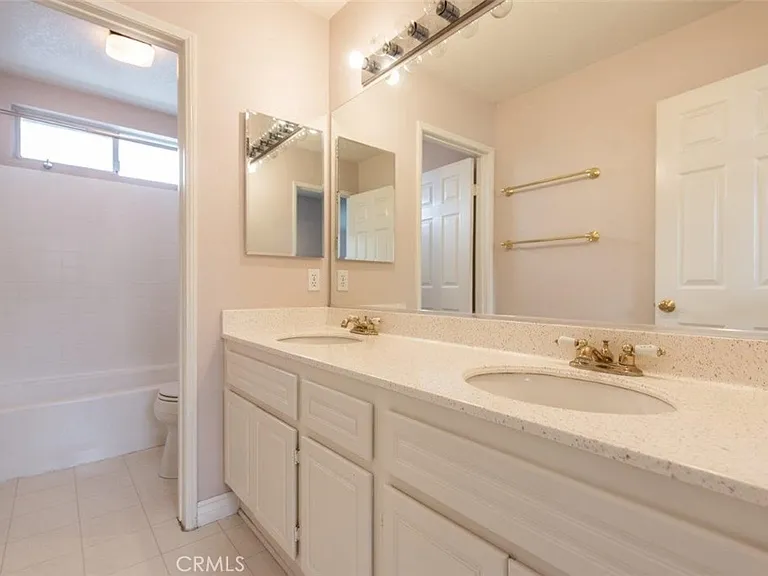 14136 Visions Dr — Photo 36