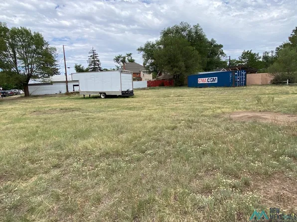 1232 8th St, Las Vegas, NM 87701