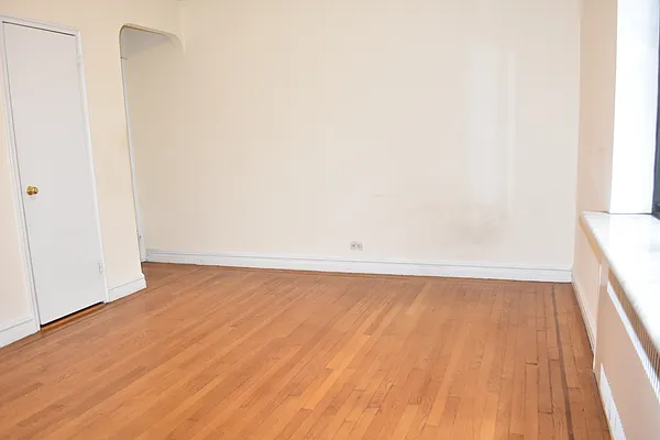 Rented by Brown Harris Stevens | media 20