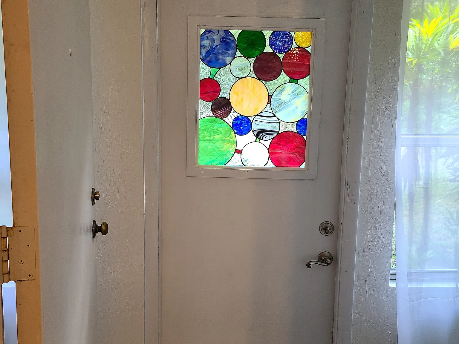 2 bed, 984 sqft, $1,550 — Photo 2