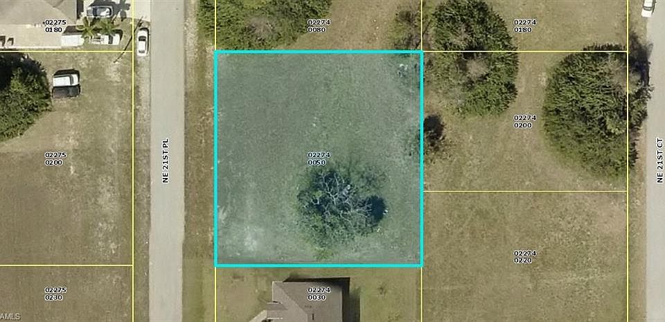 2nd image of 2611 NE 21st Pl