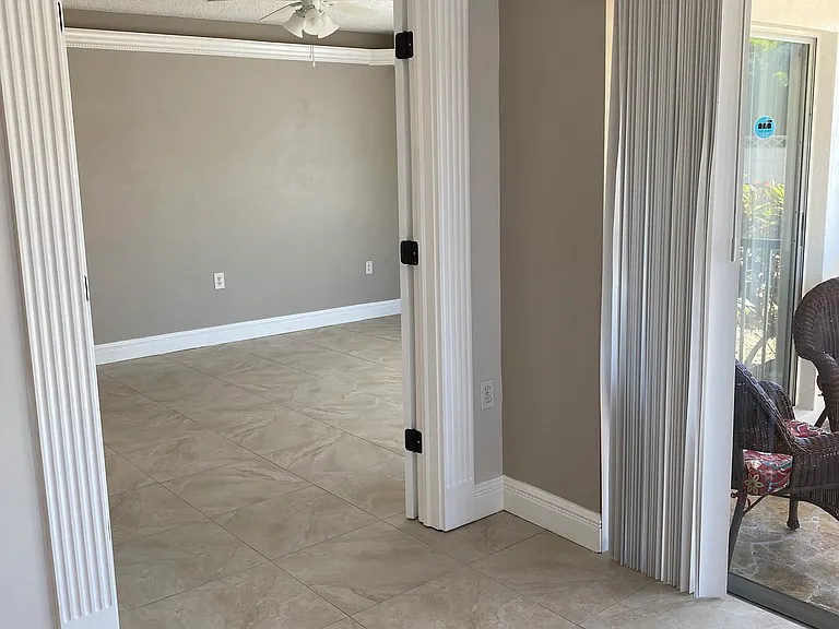 5 High Point Cir W #111 — Photo 27