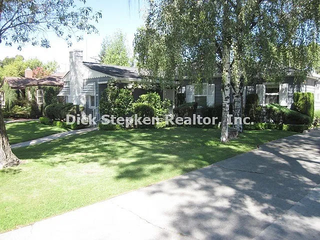 849 W Mariposa Ave photo 1