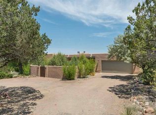 1451 Seville Rd, Santa Fe, NM 87505