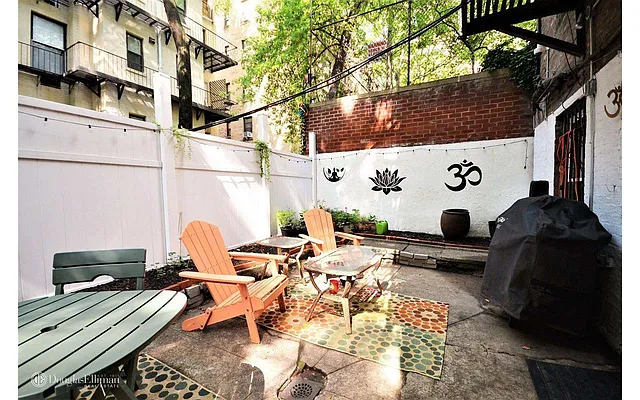 Sold by Douglas Elliman | media 9