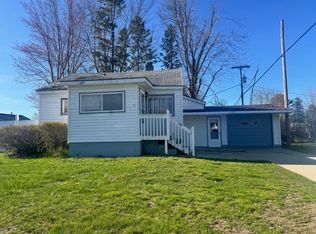 2363 Grant St, Alpena, MI 49707