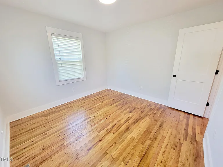 805 Coleman St — Photo 25