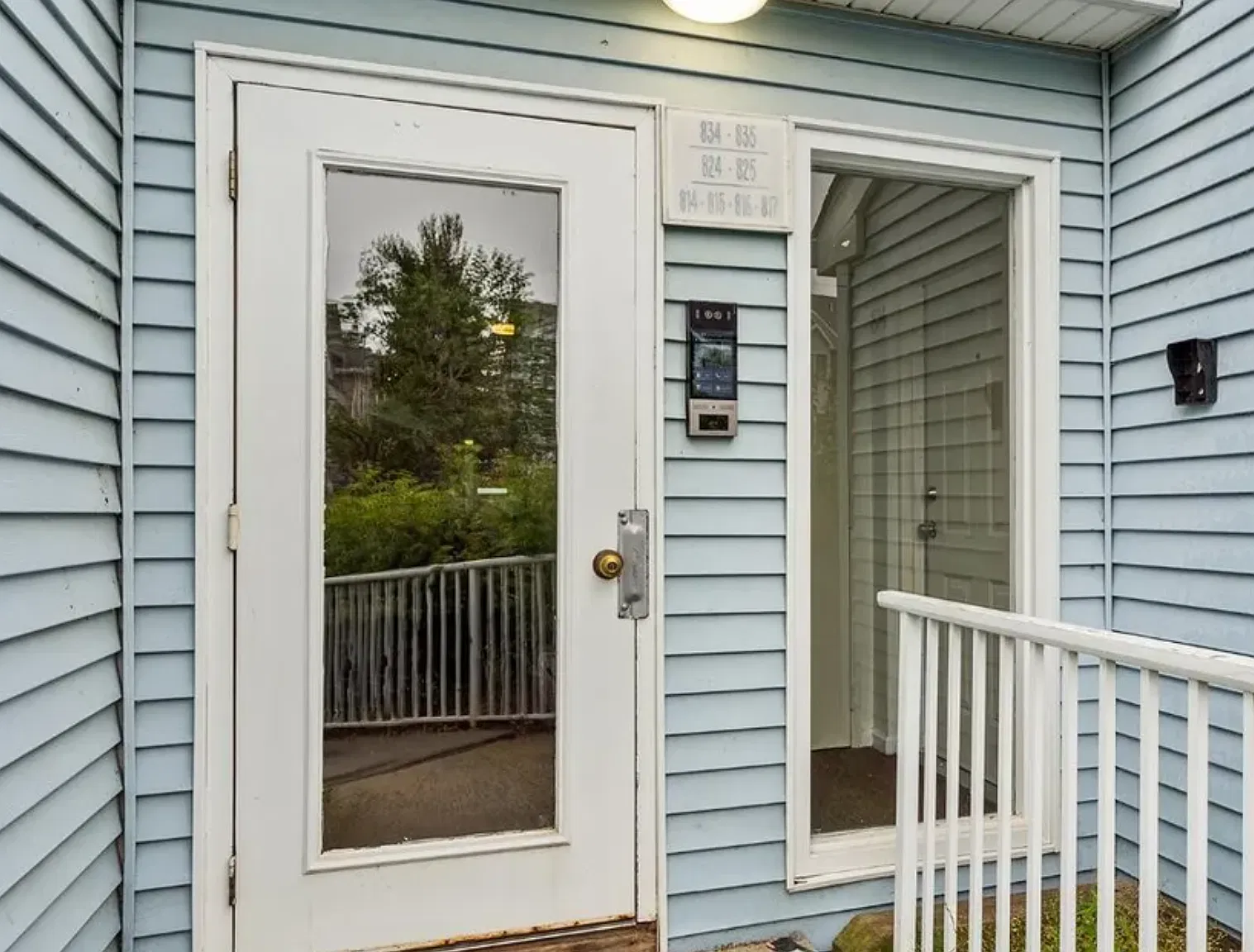 3 bed, 1300 sqft, $4,600 — Photo 4