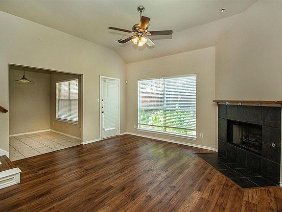 4th image of 4717 Ericksen Dr