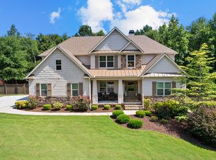 140 Burkwood Ct, Fayetteville, GA 30215