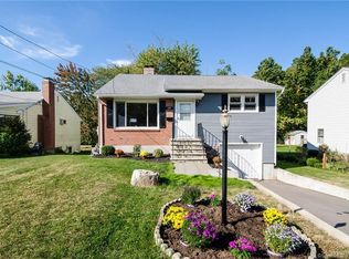 689 Folly Brook Blvd, Wethersfield, CT 06109