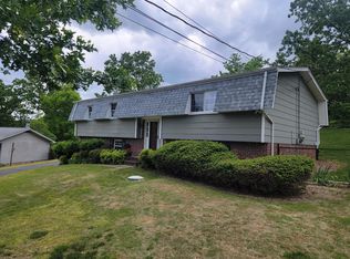 162 Rolling Ridge Ct, Chattanooga, TN 37421