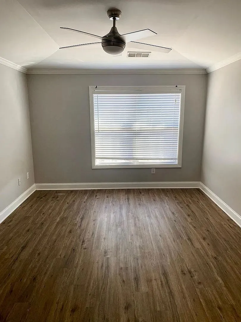 Room in 3 Bedroom Townhome at Bayrose Cir — Photo 4