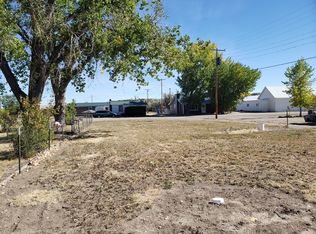 105 S Moulton Ave, Winnett, MT 59087