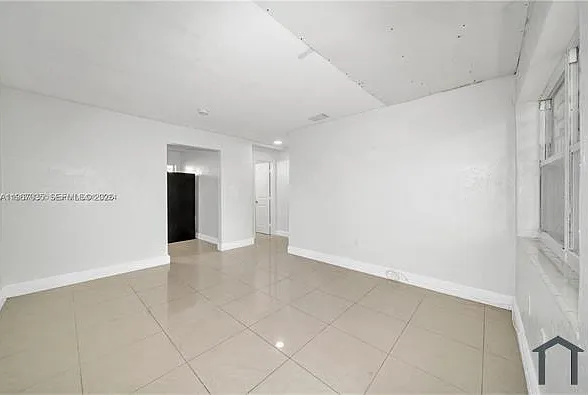 5545 NW 3rd Ave #W — Photo 3
