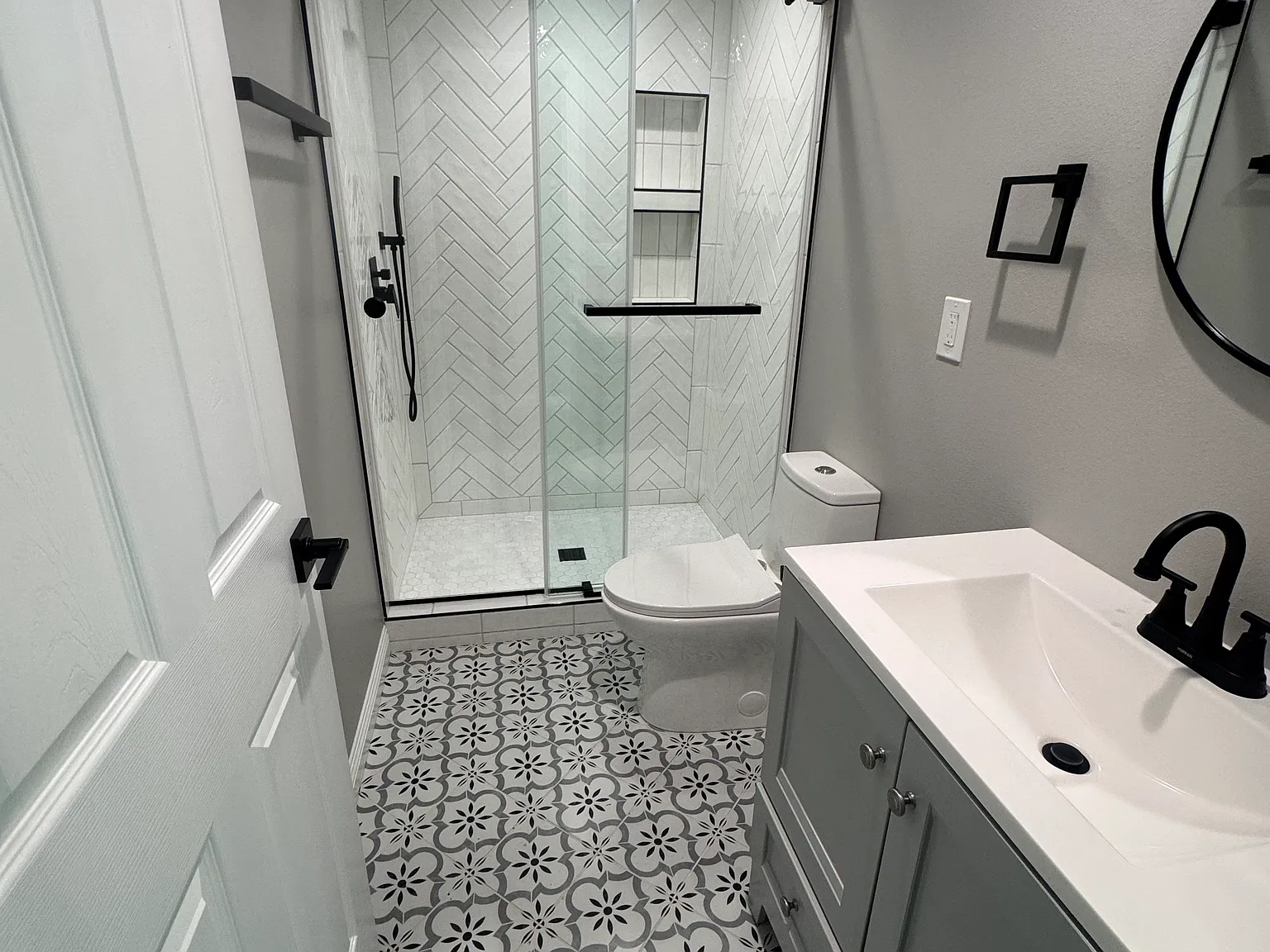 1401 Highland St — Photo 3