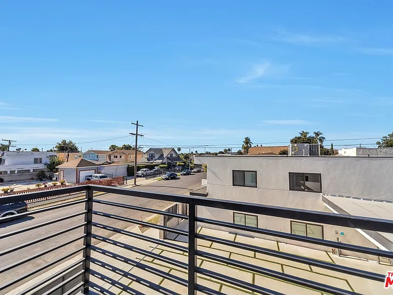 4239 Halldale Ave — Photo 18