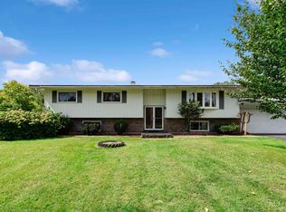 N2693 Poplar Ridge Ln, Peshtigo, WI 54157